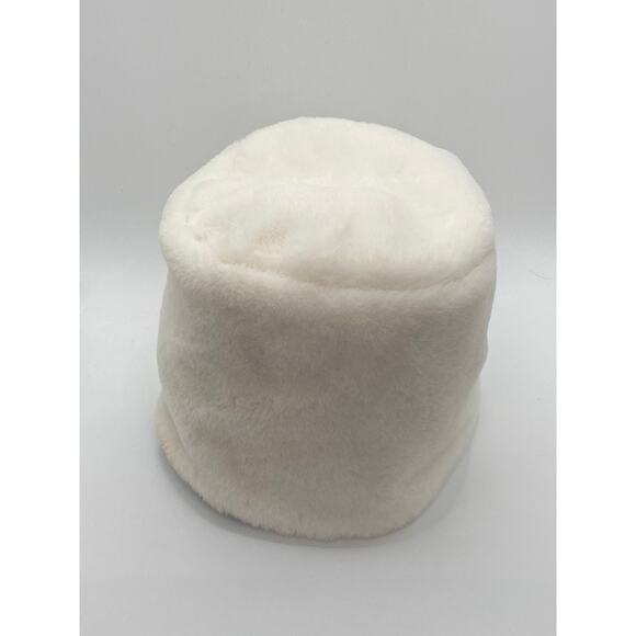 Unbranded Accessories - UNBRANDED Women's White-Black Faux Fur Quilted Beanie SZ OS